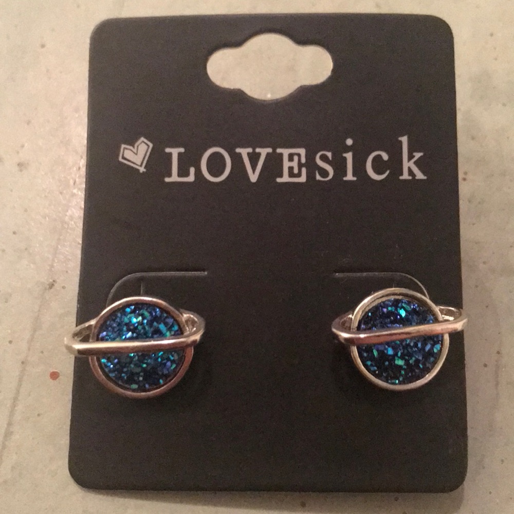 💞Lovesick Planet Earings